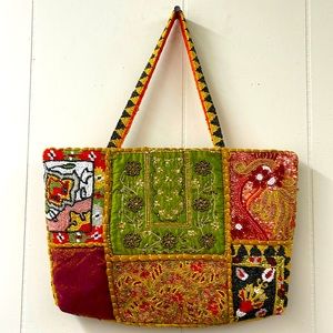 Cache vintage beaded tapestry handbag